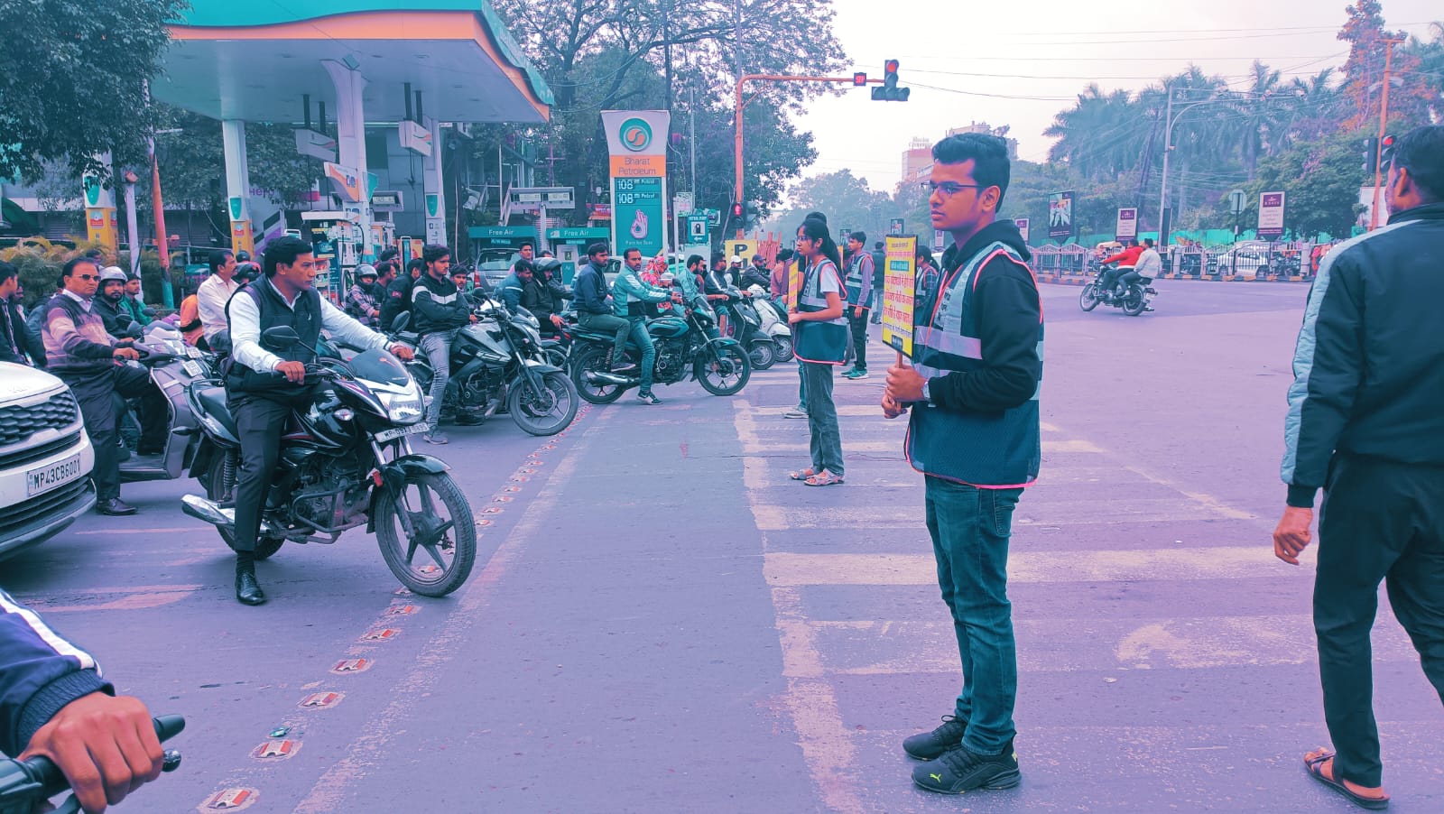 Traffic control Image 2